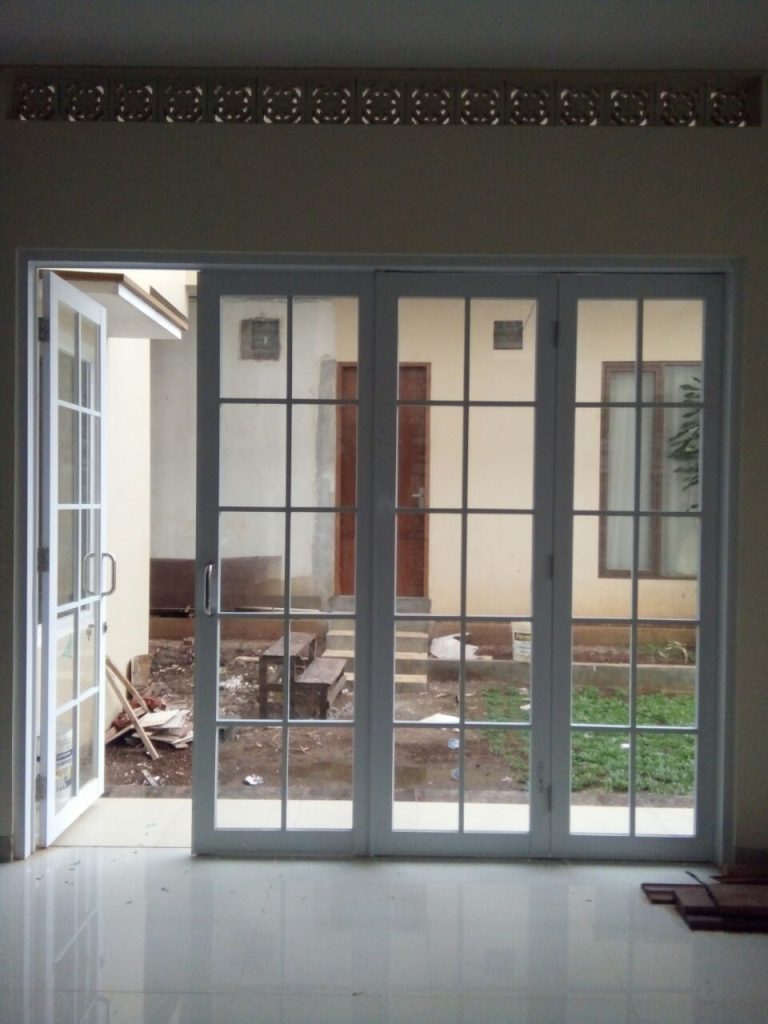 pintu aluminium surya gemilang