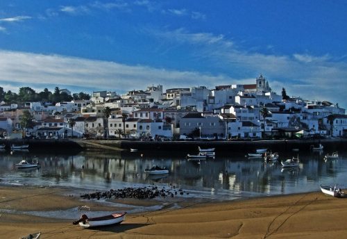 Tukang Rakit Jendela Aluminium: Solusi Modern untuk Rumah di Setianegara Cibeureum Tasikmalaya 8 {KwAluminium_Kec}