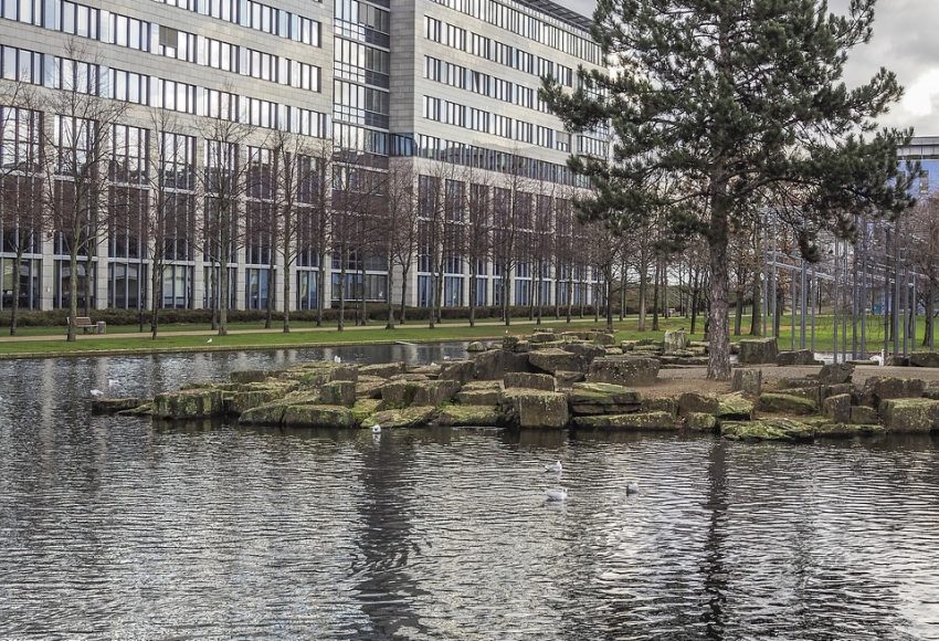 Tempat Menjual Jendela Aluminium: Solusi Modern untuk Rumah di Sambongjaya Mangkubumi Tasikmalaya 6 {KwAluminium_Kec}